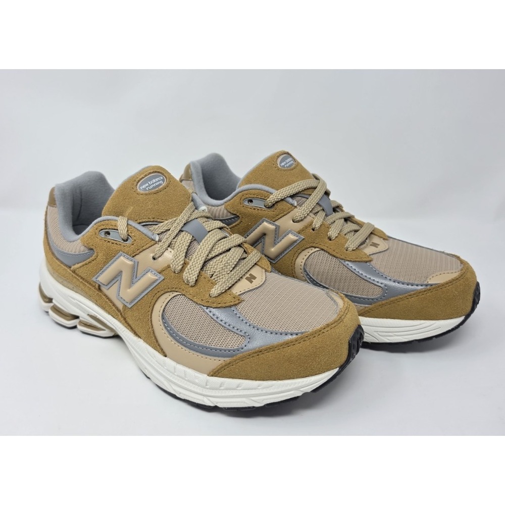 New Balance 2002 Great Plains Beige (GC2002CE) Youth 6.5 Shoe NWB
